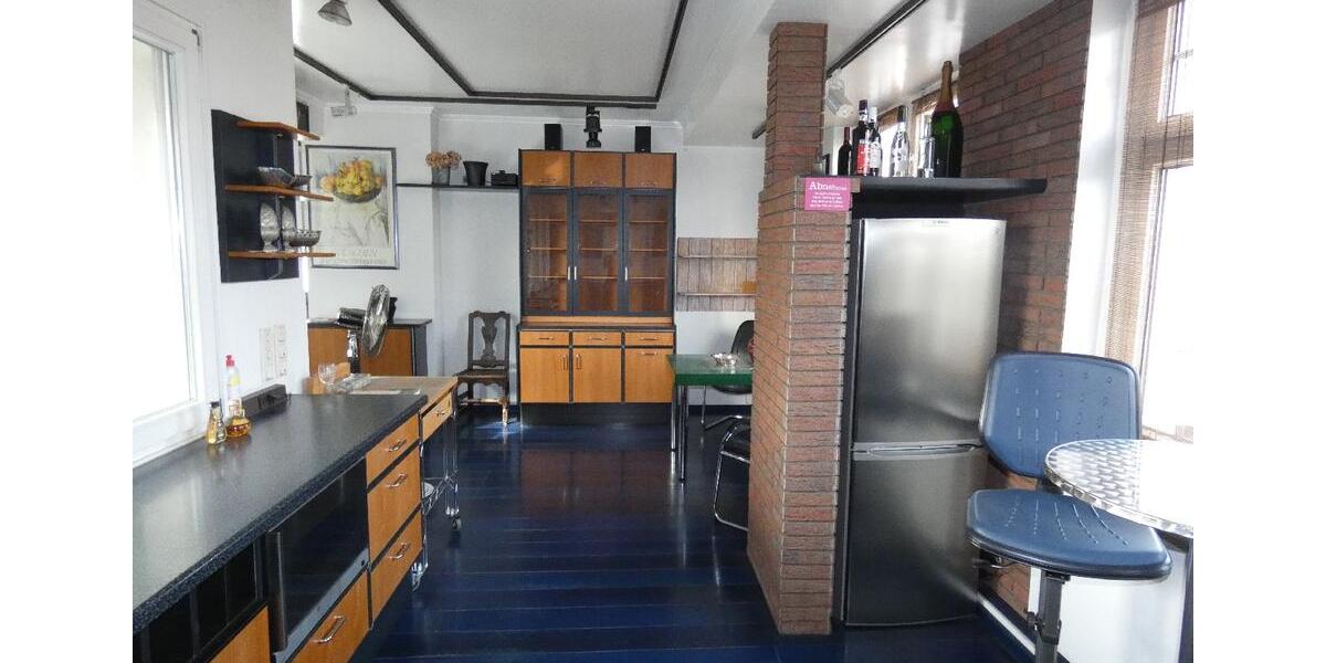 NEU: Ein Traum für Dachgeschossliebhaber direkt im Zentrum von Wiesdorf! 4 zimmer