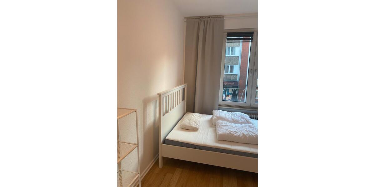 Ein Zimmer (15m2) in 2er-WG in Oberbilk 3 zimmer