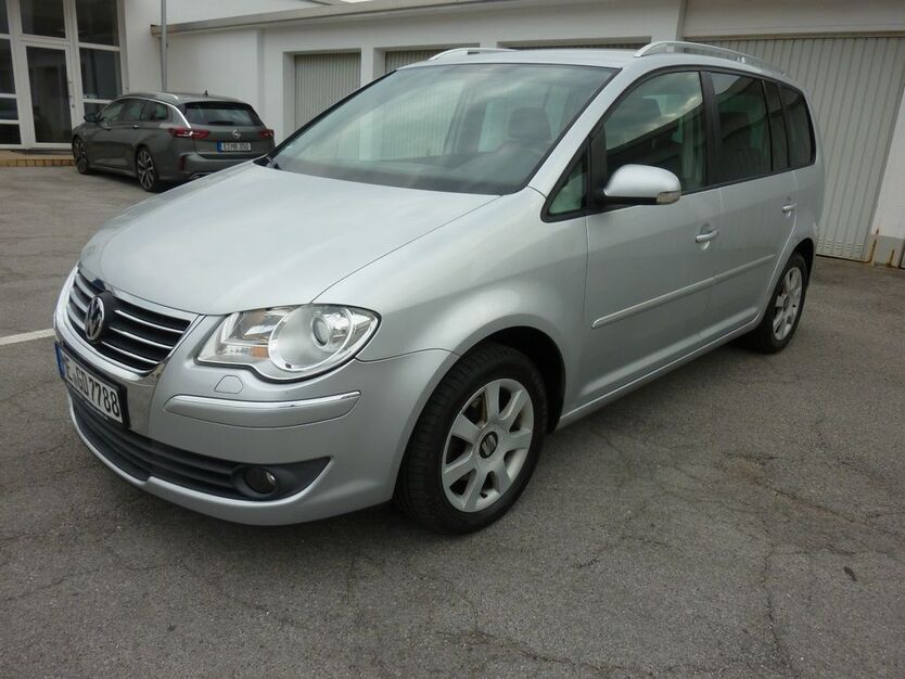 VW Touran 346.000 km 2.999 € Essen 45144