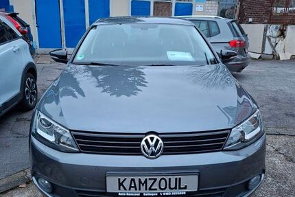 VW Jetta 152.770 km 8.490 &euro; Solingen 42719