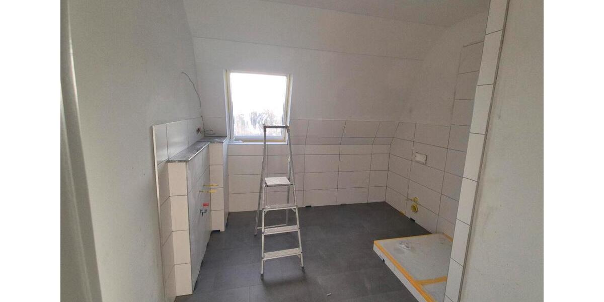 Dachgeschoßwohnung Leverkusen Opladen - 2 Zimmer, 72 m&sup2;, 940&euro; | Angebot:26414575