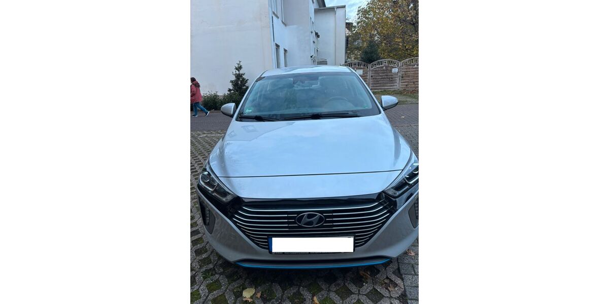 Hyundai IONIQ 61.000 km 15.690 &euro; Solingen 42697