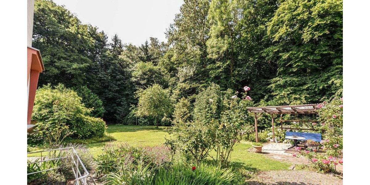 Mehrfamilienhaus, Wohnhaus Leverkusen Lützenkirchen - 6 Zimmer, 146 m&sup2;, 550.000&euro; | Angebot:25822680