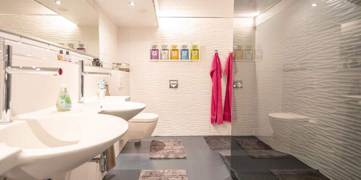 Stilvoller Bungalow mit Pool und liebevoll angelegtem Garten 5 zimmer