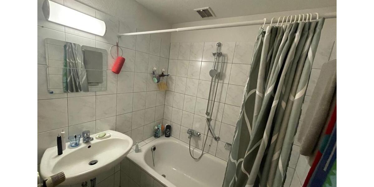 Etagenwohnung Düsseldorf Stadtmitte - 2 Zimmer, 63 m&sup2;, 1.000&euro; | Angebot:24866160