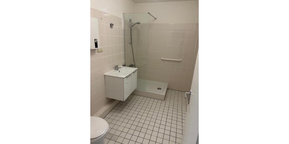 Erdgeschoßwohnung Wuppertal - 2 Zimmer, 62 m&sup2;, 430&euro; | Angebot:25751615