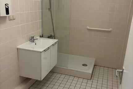 Wohnung Wuppertal - 2 Zimmer, 62 m&sup2;, 430&euro; | Angebot:25751615