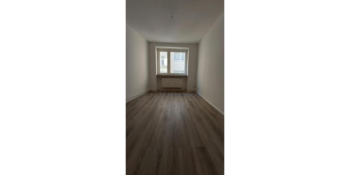 Erdgeschoßwohnung Wuppertal Elberfeld - 3 Zimmer, 56 m&sup2;, 614&euro; | Angebot:25646854