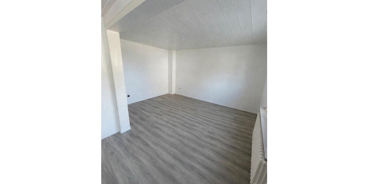 Erdgeschoßwohnung Velbert Velbert-Mitte - 2 Zimmer, 55 m&sup2;, 520&euro; | Angebot:26265952