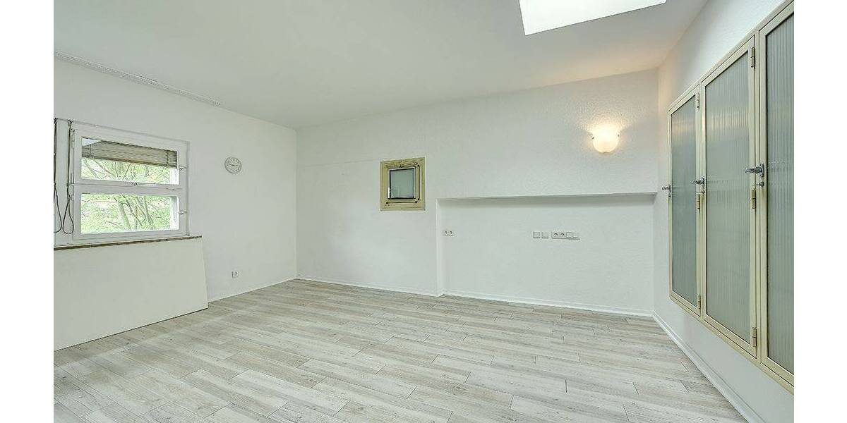 Mehrfamilienhaus, Wohnhaus Düsseldorf Benrath - 1 Zimmer, 305 m&sup2;, 1.240.000&euro; | Angebot:24040960