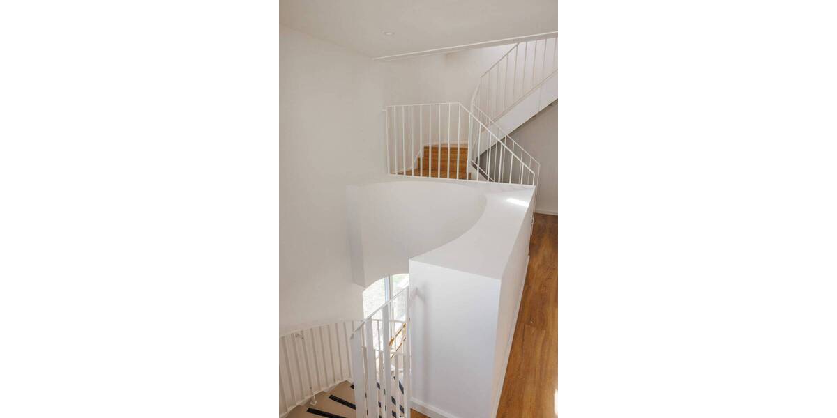 Einfamilienhaus Leverkusen Schlebusch - 8 Zimmer, 370 m&sup2;, 1.599.000&euro; | Angebot:26926981