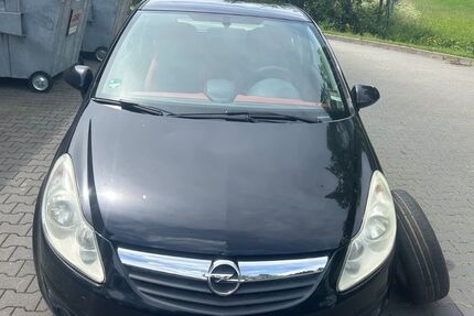 Opel Corsa 235.180 km 1.350 &euro; Wipperfürth 51688