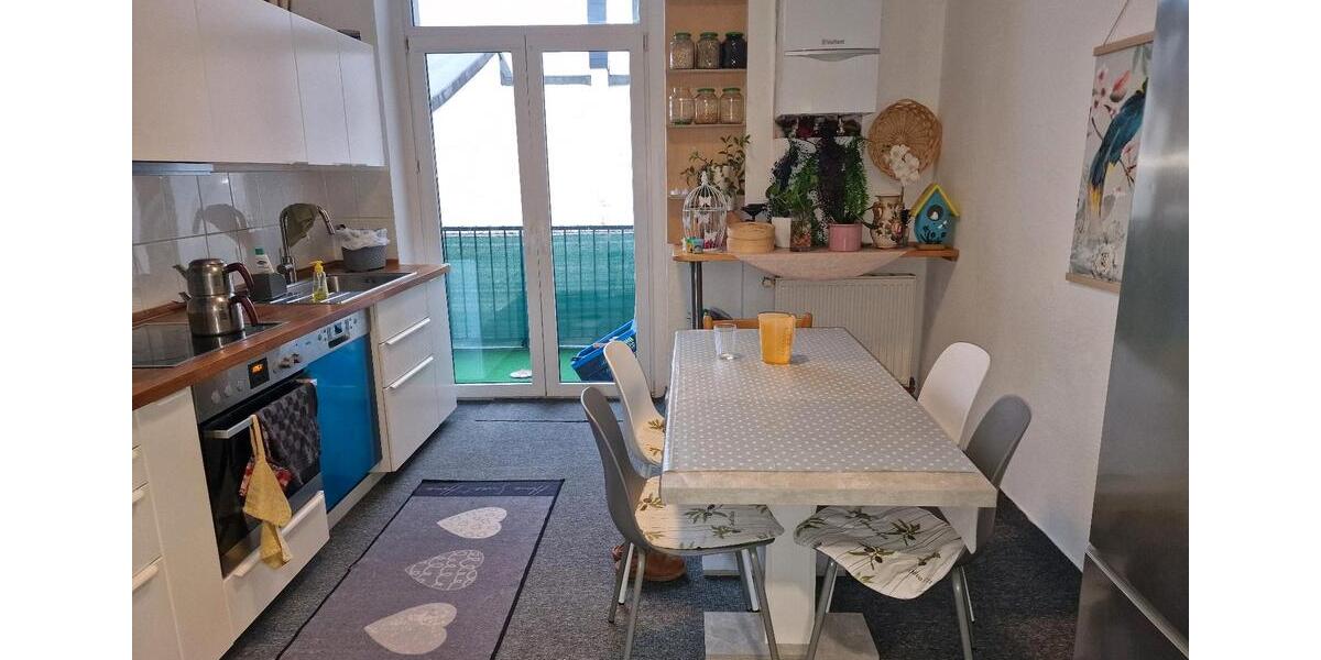 4 Zimmer Wohnung mit 2balkon 4 zimmer