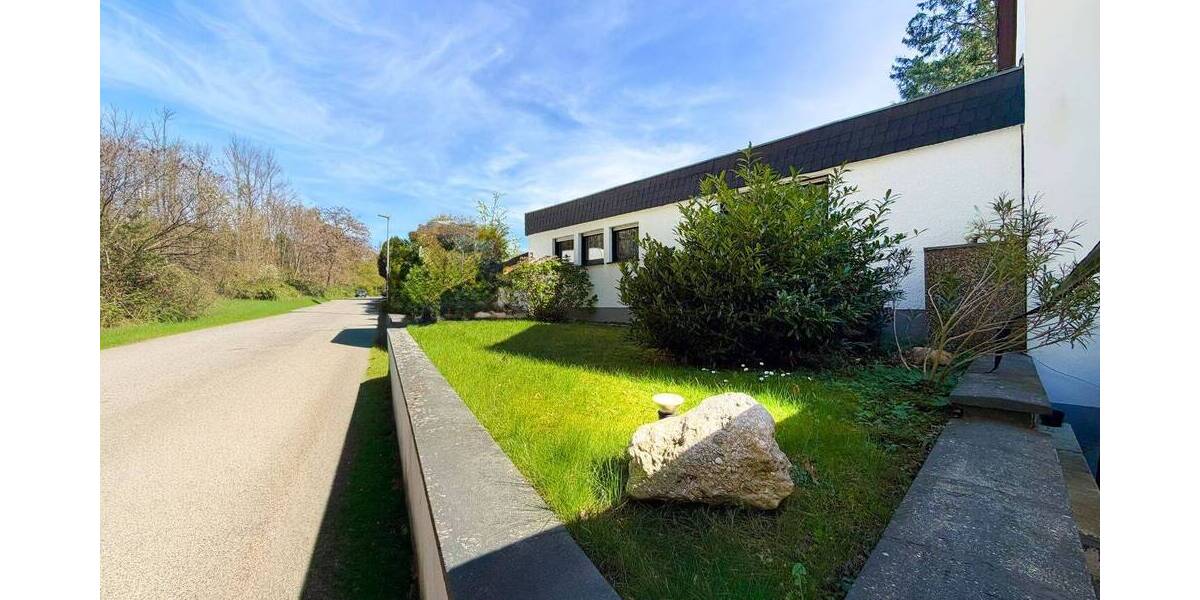 Bungalow Bergisch Gladbach Refrath - 3 Zimmer, 136 m&sup2;, 595.000&euro; | Angebot:26290453