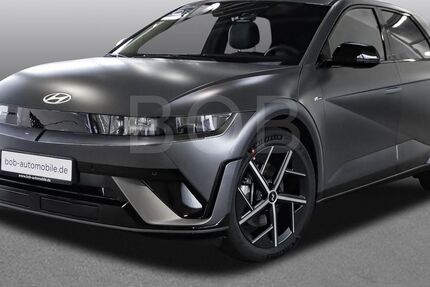 Hyundai IONIQ 5 3.810 km 43.888 € Essen 45355