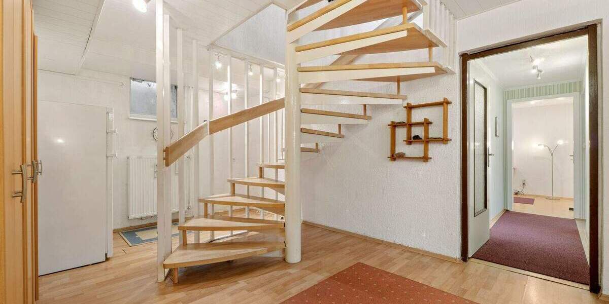 Bungalow Dormagen Hackenbroich - 8 Zimmer, 239 m&sup2;, 549.000&euro; | Angebot:26230626