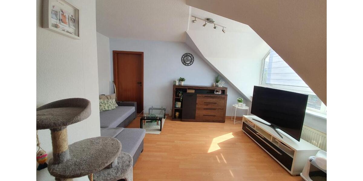 Dachgeschoßwohnung Düsseldorf Stadtbezirk 8 - 2 Zimmer, 42 m&sup2;, 580&euro; | Angebot:26423157