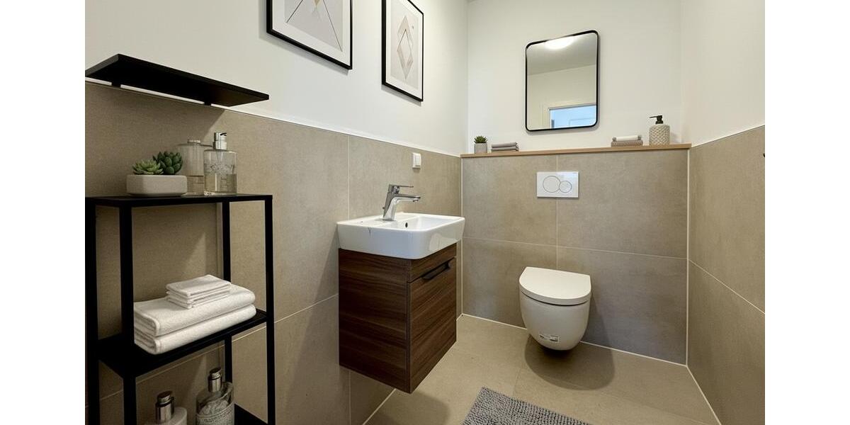 Pempelfort: Urbaner Wohntraum – stilvolle 3-Zimmer-Wohnung in Bestlage mit Balkon & Einbauküche 3 zimmer