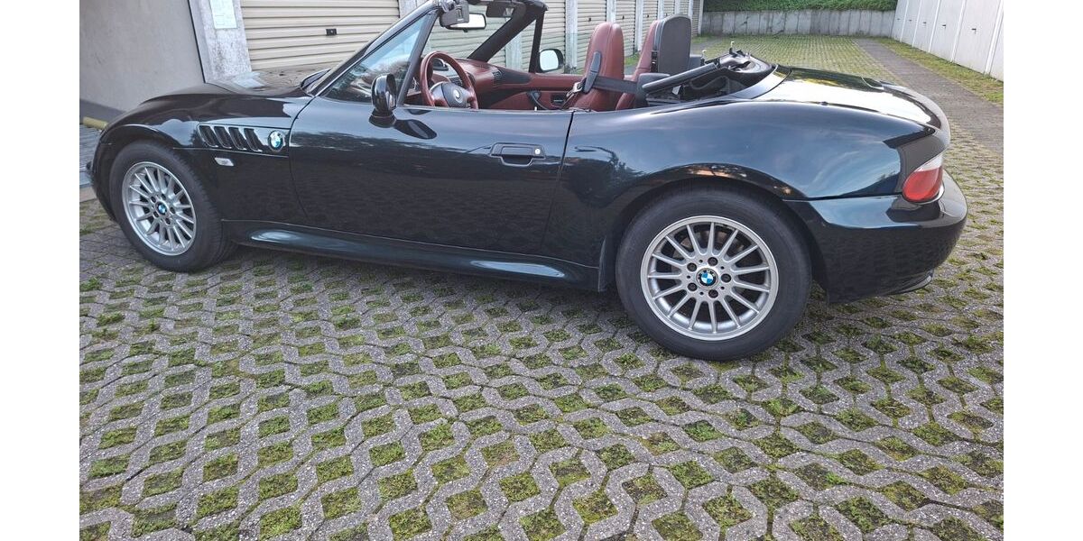 BMW Z3 210.714 km 7.800 &euro; Leverkusen 51381