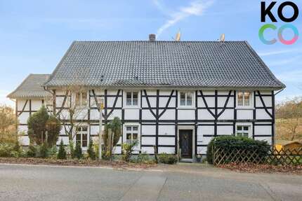 Haus zum Kaufen in Wuppertal 499.000 € 330 m² 10 zimmer