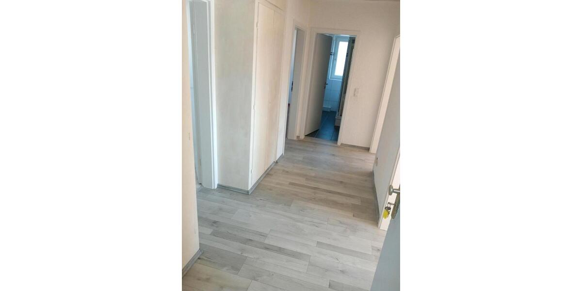 Etagenwohnung Wülfrath - 3 Zimmer, 69 m&sup2;, 880&euro; | Angebot:26025045