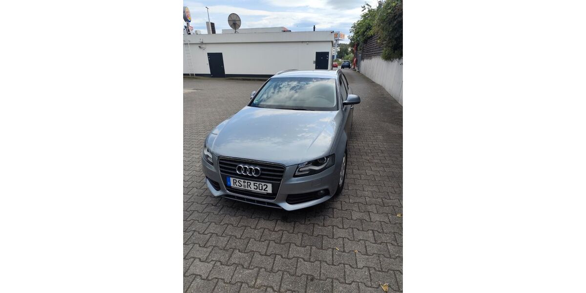 Audi A4 86.000 km 7.200 &euro; Remscheid 42855