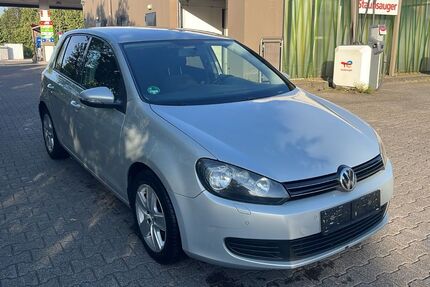 VW Golf 219.000 km 4.490 &euro; Wetter Ruhr 58300