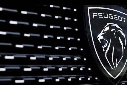 Peugeot 3008 32.900 km 29.490 € Gummersbach 51645