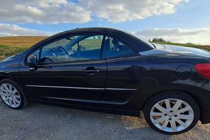 Peugeot 207 128.520 km 3.500 € Essen 45307