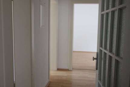 Wohnung Remscheid Bliedinghausen - 3 Zimmer, 63 m&sup2;, 380&euro; | Angebot:26786497