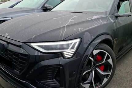 Audi SQ8 e-tron 66.421 km 64.755 &euro; Hagen 58091
