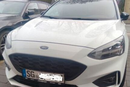 Ford Focus 68.100 km 16.899 &euro; Solingen 42659