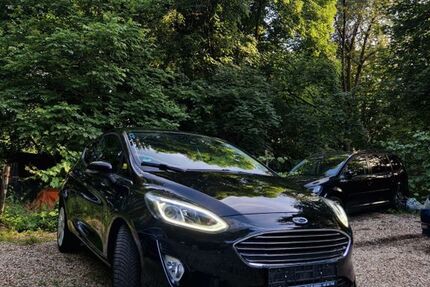 Ford Fiesta 81.699 km 7.499 &euro; Remscheid 42859