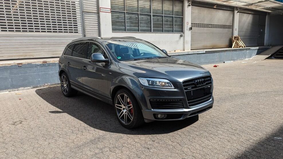 Audi Q7 216.000 km 9.998 € Köln 51105