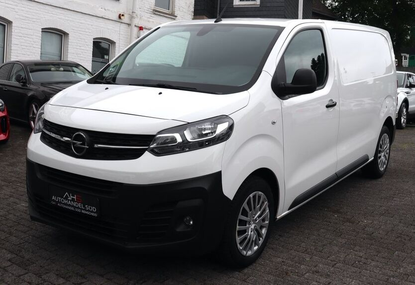 Opel Vivaro 139.000 km 12.800 € Remscheid 42857