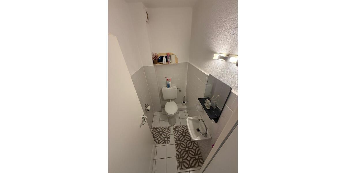 Ruhige 3 Zimmer Wohnung mit Balkon in Leverkusen 3 zimmer