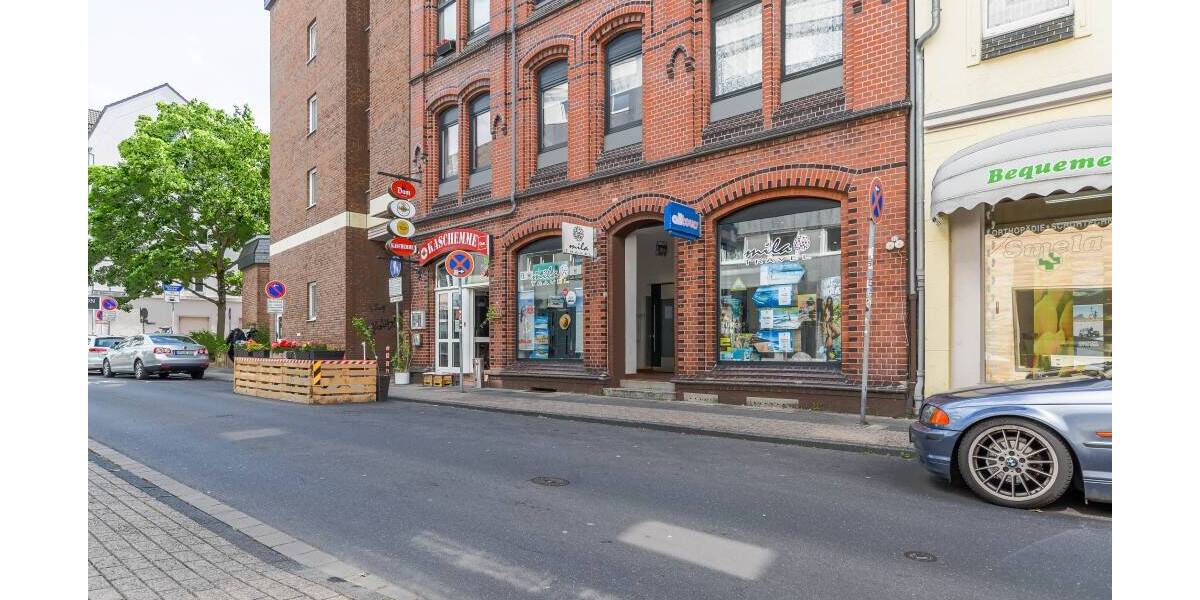 Ladenlokal in guter Lage von Leverkusen-Opladen * ca. 79,21 m² Gesamtfl. * ca. 59,38 m² Verkaufsfl. * 2 Schaufenster ... 2 zimmer