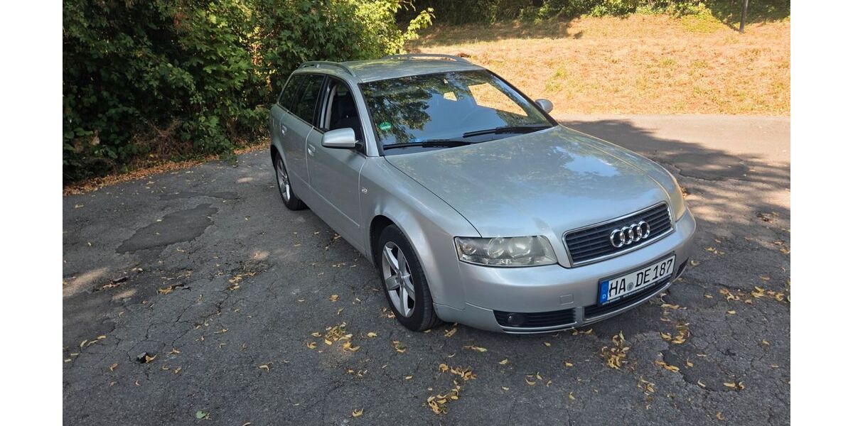 Audi A4 345.000 km 1.300 &euro; Hagen 58089