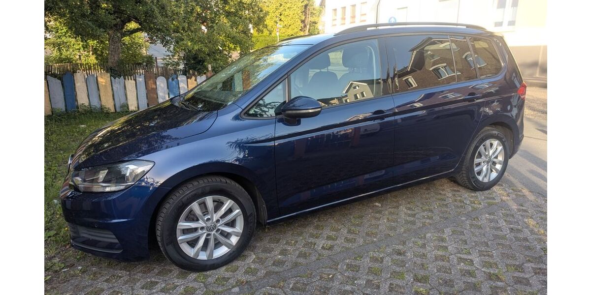 VW Touran 169.529 km 9.000 &euro; Solingen 42697
