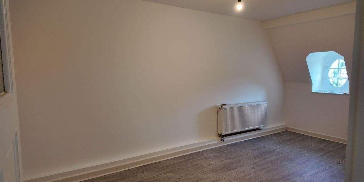 Etagenwohnung Leverkusen Opladen - 3 Zimmer, 106 m&sup2;, 1.250&euro; | Angebot:25666105