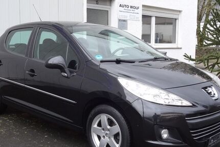 Peugeot 207 118.000 km 3.990 &euro; Langenfeld 40764