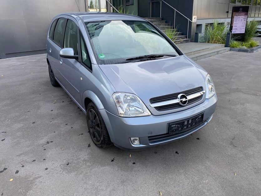 Opel Meriva 144.000 km 1.900 € Köln 50739