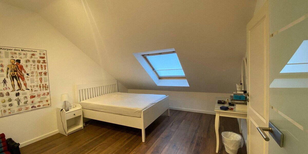 Reihenmittelhaus Leverkusen Hitdorf - 5 Zimmer, 138 m&sup2;, 579.000&euro; | Angebot:26265822