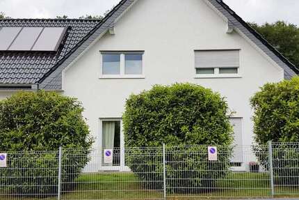 Wohnung zum Mieten in Bergisch Gladbach 914 € 65 m² 2 zimmer