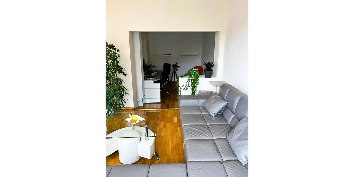 Erdgeschoßwohnung Düsseldorf Stadtbezirk 8 - 3 Zimmer, 100 m&sup2;, 1.400&euro; | Angebot:25658412