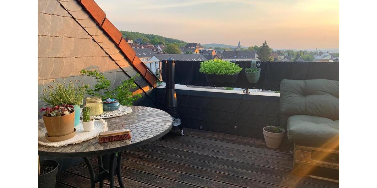 Superschöne 2 Zimmer Dachgeschosswohnung (Miete oder Kauf) 2 zimmer