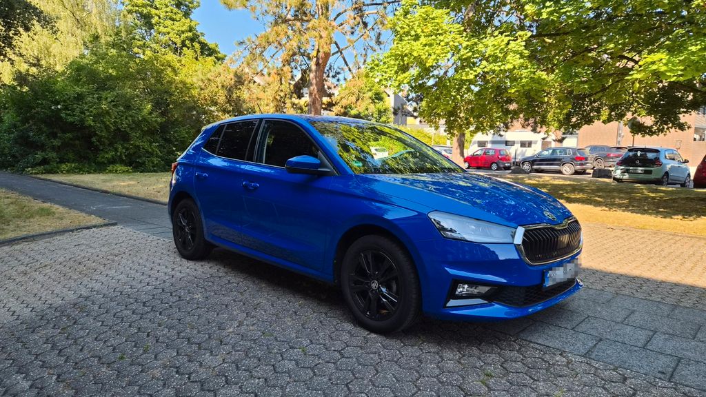 Skoda Fabia 34.500 km 17.299 &euro; Leverkusen 51375