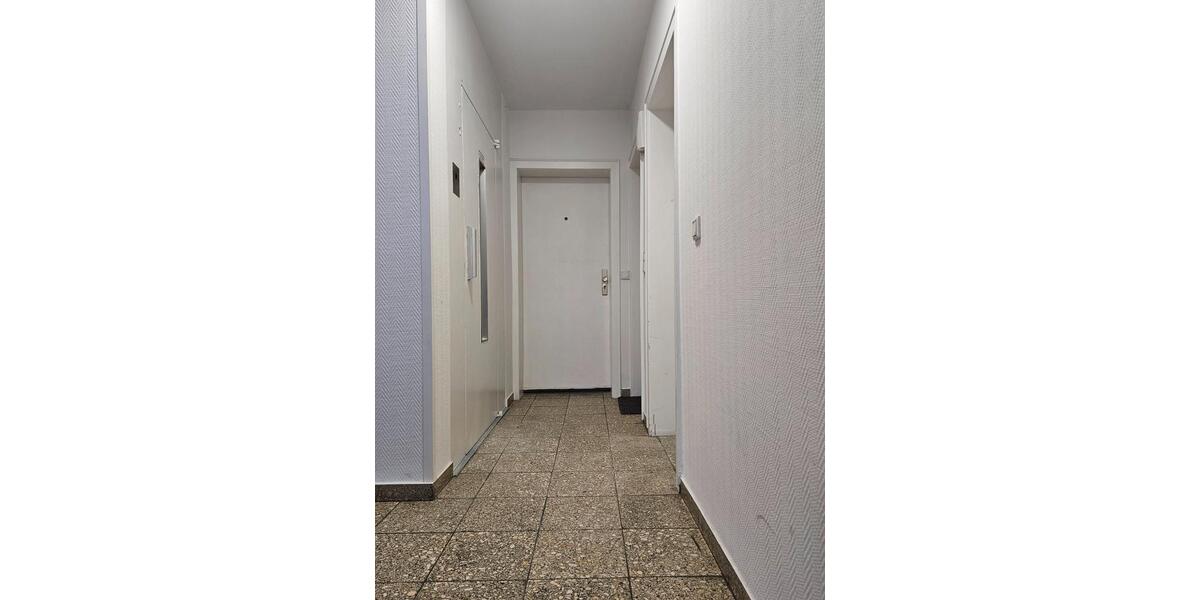 Etagenwohnung Düsseldorf Stadtbezirk 3 - 1 Zimmer, 26 m&sup2;, 115.000&euro; | Angebot:27425944