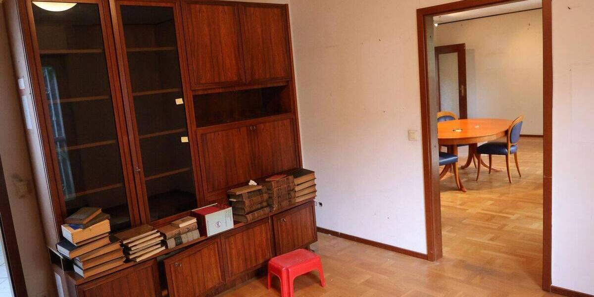 Bungalow Dormagen Hackenbroich - 1 Zimmer, 165 m&sup2;, 720.000&euro; | Angebot:26471006