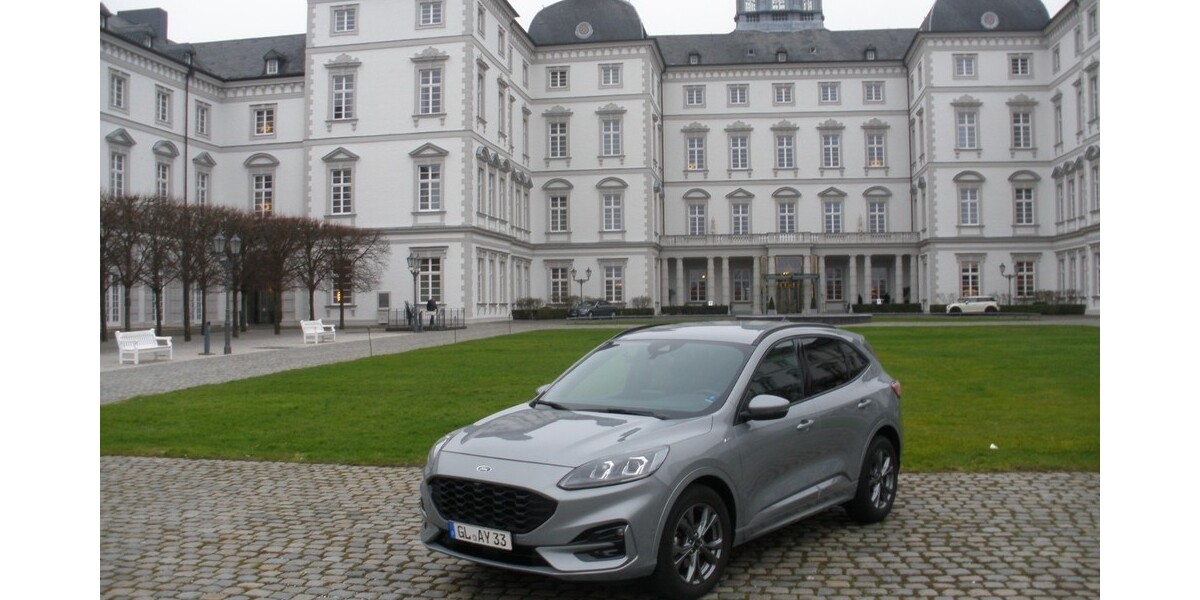 Ford Kuga 35.550 km 24.250 &euro; Bergisch Gladbach 51465